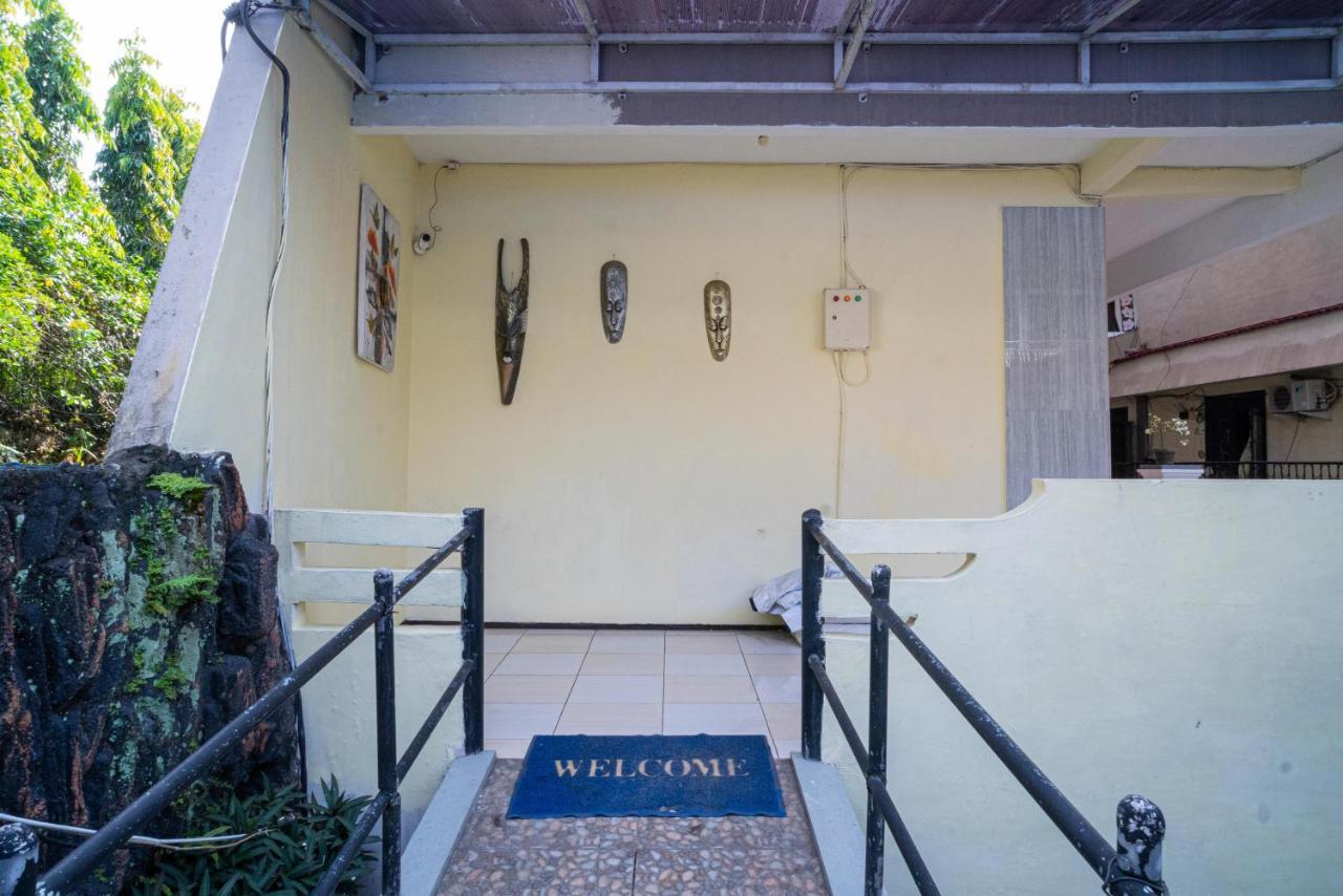 Reddoorz Near Cyber Mall Malang Exterior photo